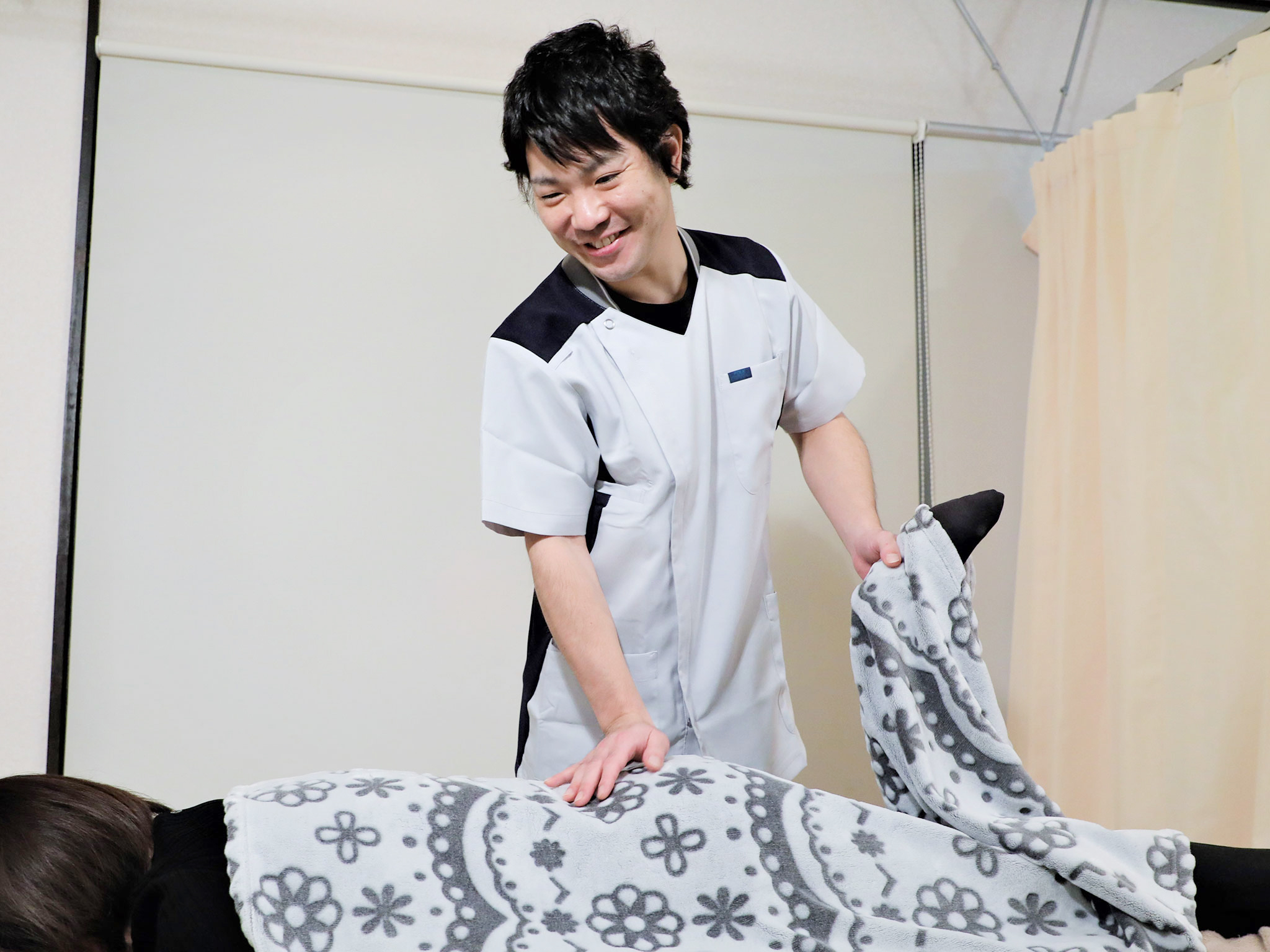 整体院の診療風景